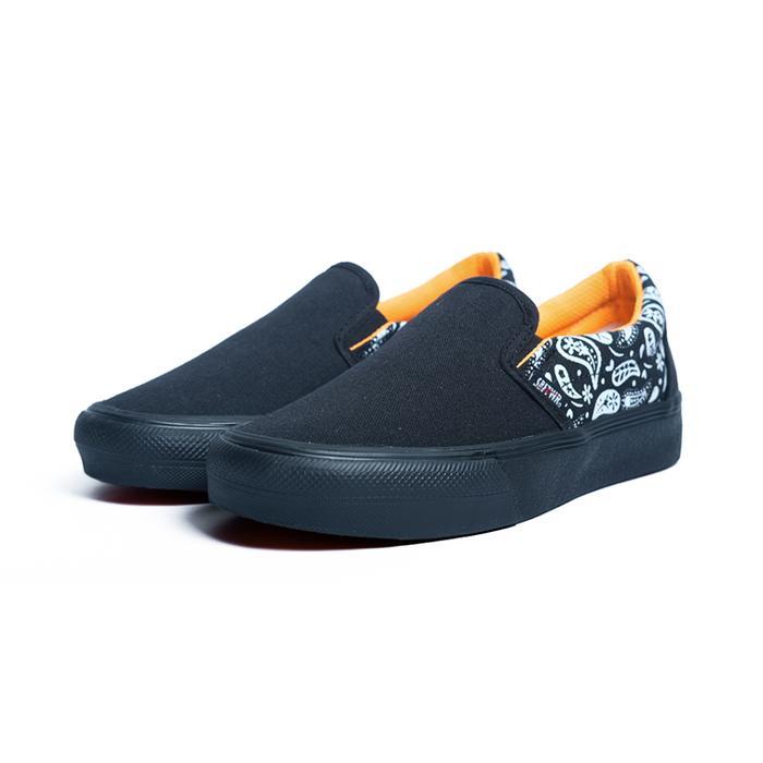 Eiger - Slip On Paisley - Sepatu Sneakers Sepatu Kasual Pria Sepatu Kasual Wanita