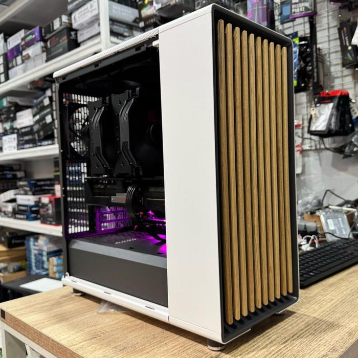PC BUILD GAMING RENDER EDITING AMD RYZEN 7 9800X3D 32GB DDR5 SSD 2TB NVME GEN4 AMD RADEON RX 9070 XT