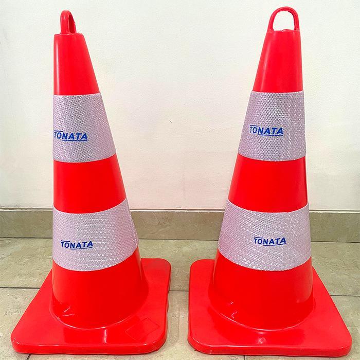 BOOM SALE Safety Traffic Cone / Kerucut Lalu Lintas Tonata 1,3 Kg 65 cm / With Handle
