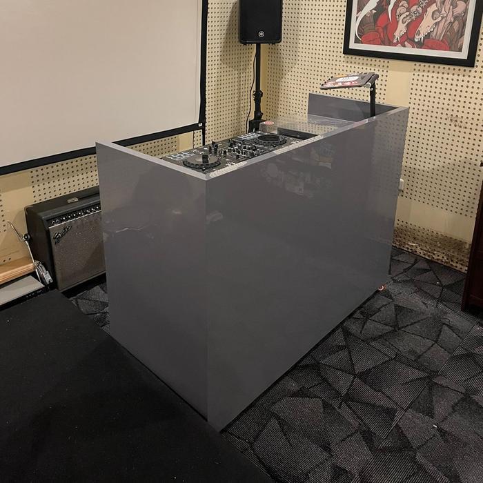 Dj booth hpl (bisa custom)