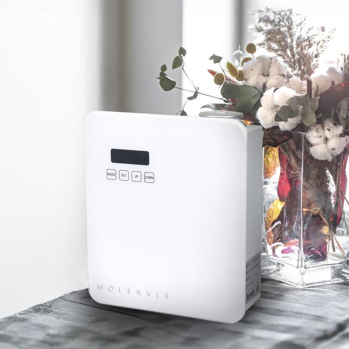 Bathaholic - Molekvle ML600 Lite Kapasitas 200ml - Scenting Mesin Humidifier Pengharum Ruangan