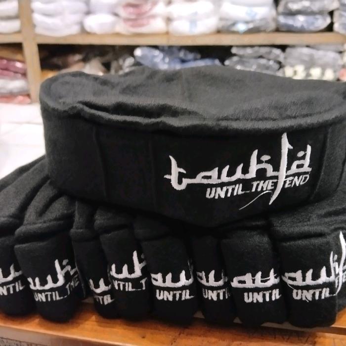 Al-Aana Collection Peci Pakol Tauhid Bordir Kopiah Bulu Dewasa Bahan Bludru Woll Lembut Nyaman Logo