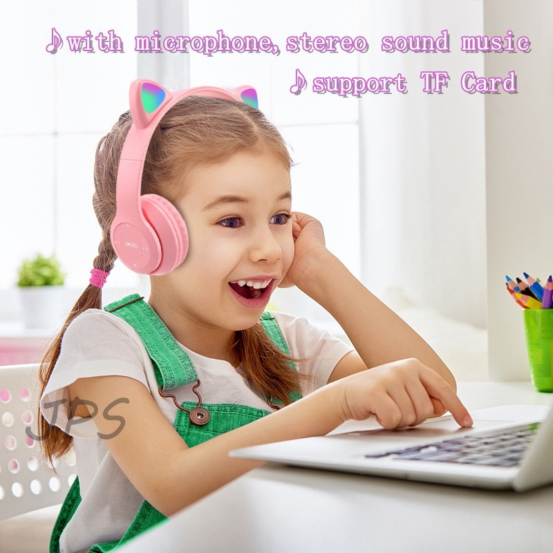 Qearfun Flash Light Cute Cat Ear Headphones Wireless with Mic Can close LED Kids Girl Stereo Phone M