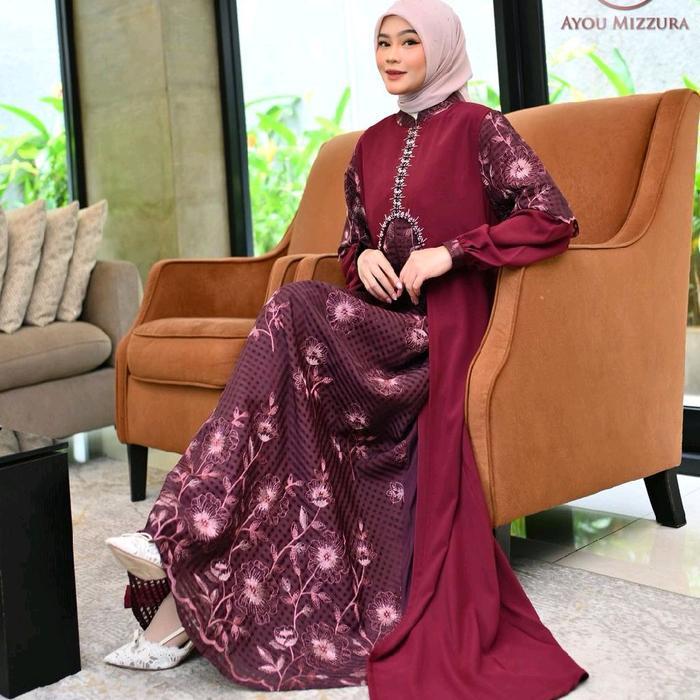 Kireina Dress series by Ayou Mizzura