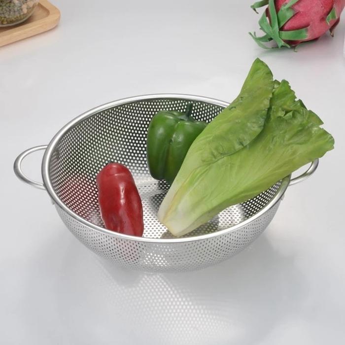 Baskom Lubang Sayur Bakul Stainless Wadah Cuci Sayur Saringan Stainless Penyaring