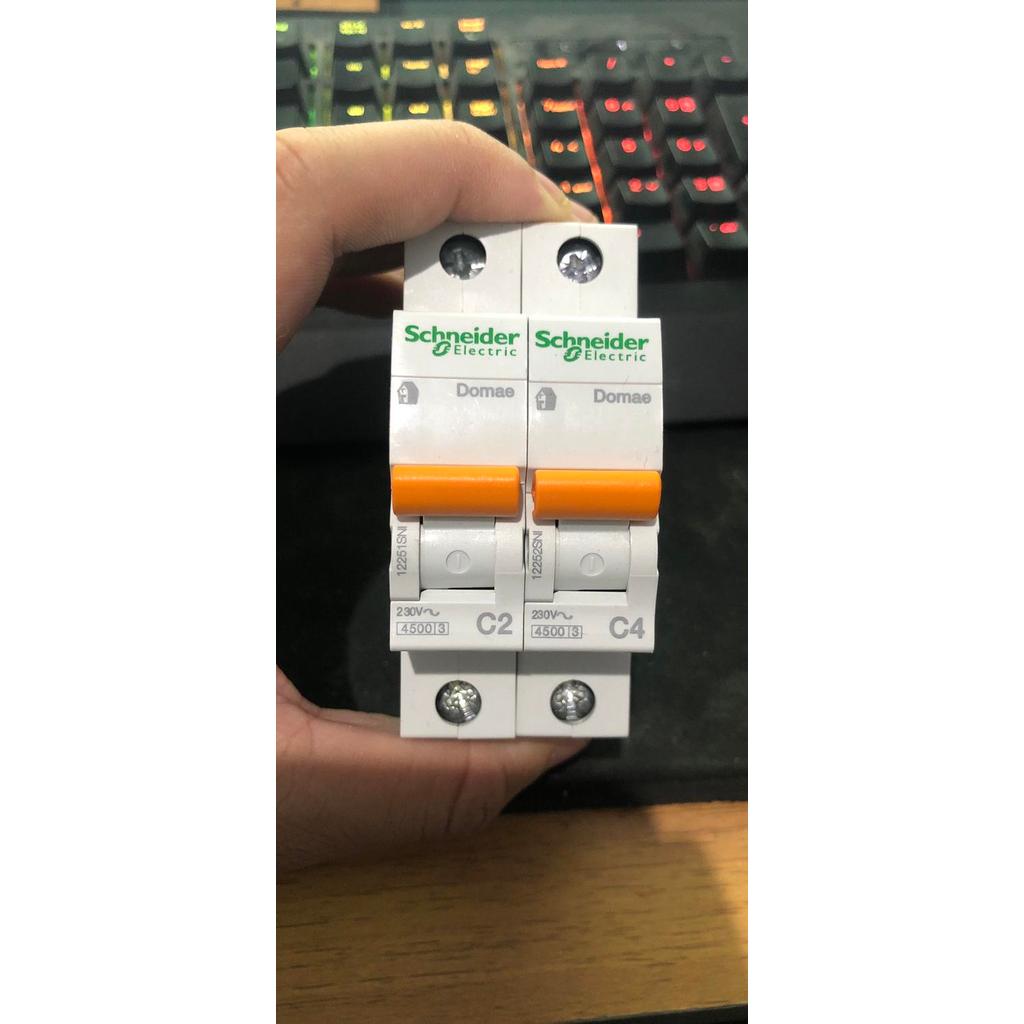 Terlaris Mcb 2/4A Ampere 1 Phase Schneider
