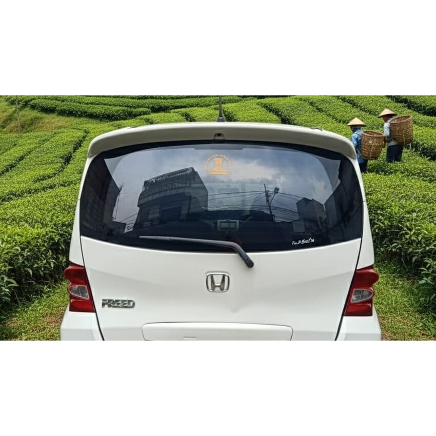 honda freed (2012)