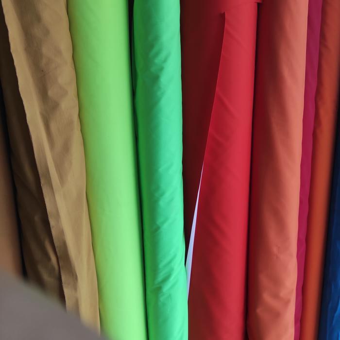 Kain Waterproof (Kain Taslan Balon, Lebar 150Cm)