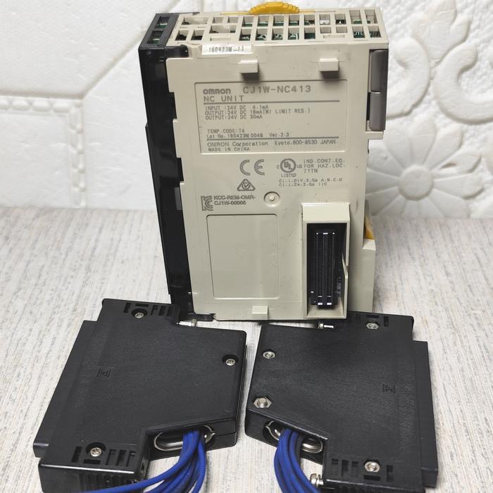 PLC Omron , NC413