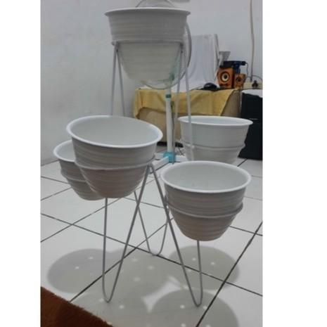 Swaylineshop Standing Pot 5 Lubang/Dudukan Pot Besi / Ring Pot Besi Hiasan
