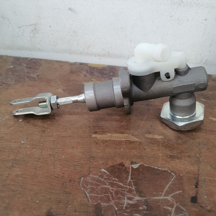 Navara Np300 D40 D23 Clutch Master Kopling Atas Nissan Oem Hq