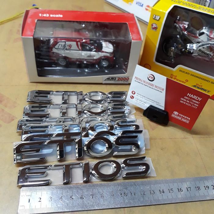 EMBLEM ETIOS ORIGINAL PASSSS