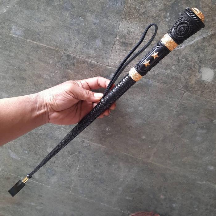 tongkat komando polri