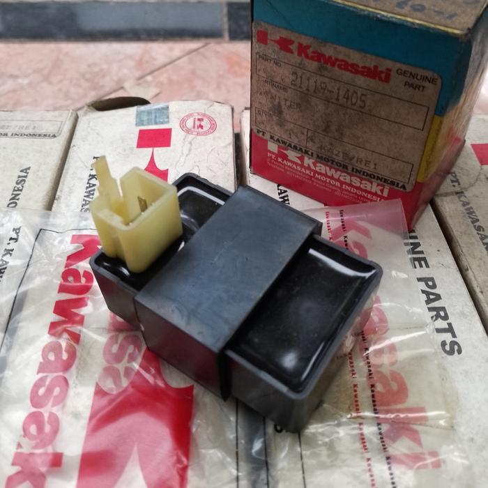 CDI IGNITER CDI KAWASAKI KAZE KAZE R ORIGINAL KMI NEW OLD STOCK