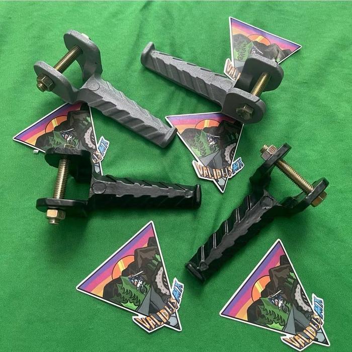 FOOTSTEP STEP PIJAKAN KAKI BELAKANG HONDA CRF 150 L