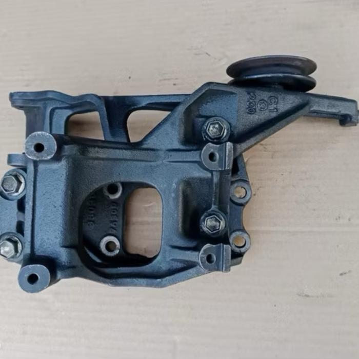 braket breket kompresor AC dan pompa Toyota kijang 7k copotan ori newss