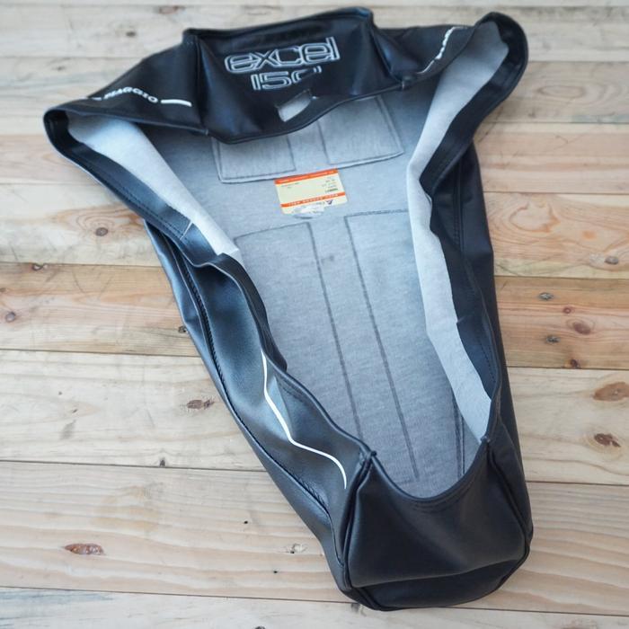 jual Aksesoris Vespa Cover Jok Vespa Excel 150 Original Danmotor