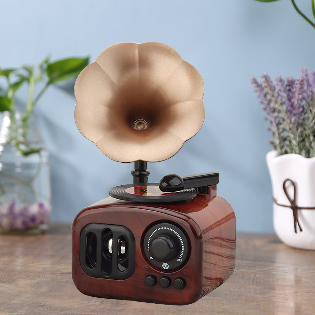 Retro Gramophone Music Box Home Desktop Decoration Mini Mechanism Clockwork Gramophone for Birthday