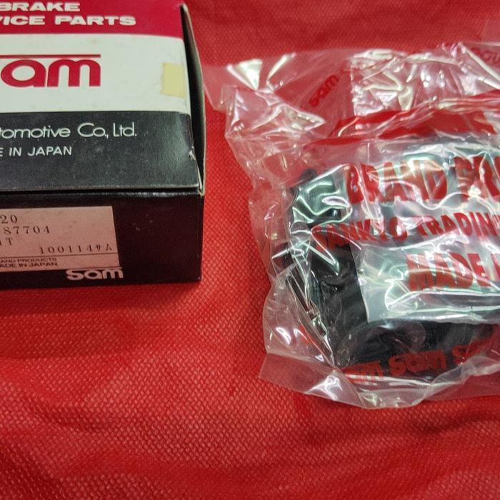 Seal Kaliper Rem Depan Daihatsu Charade Cx G100
