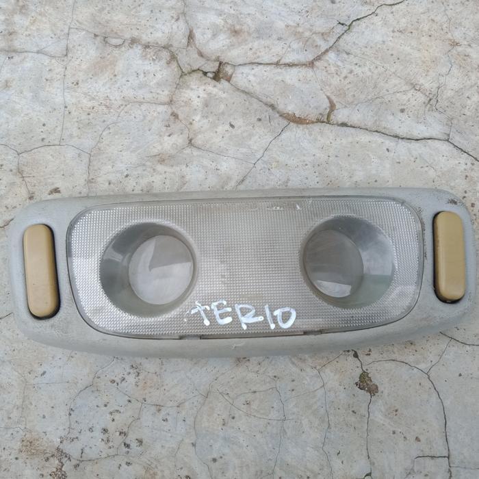 lampu plafon  Suzuki Aerio bagian depan