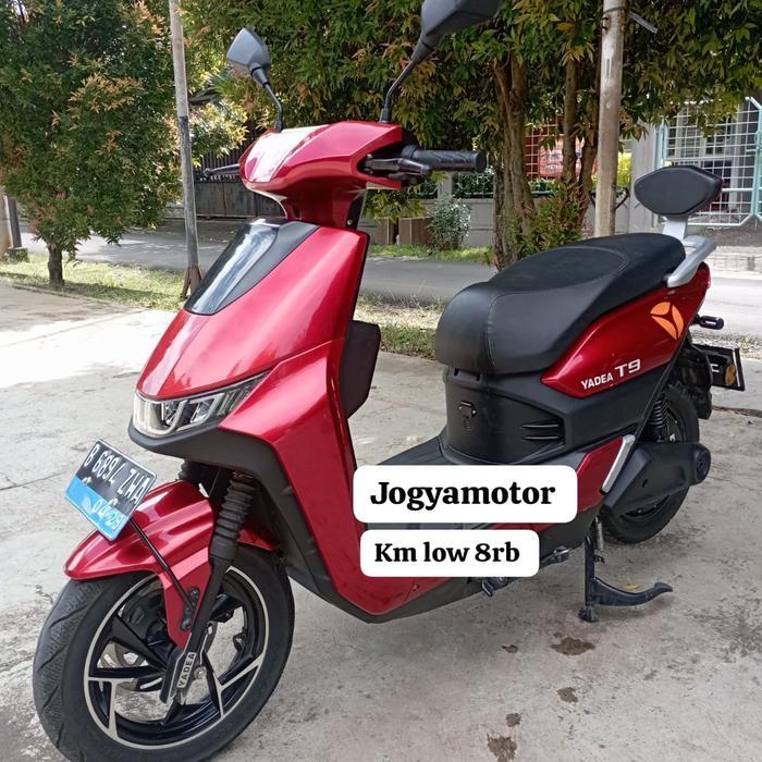 Motor listrik Yadea T9 Tahun 2024