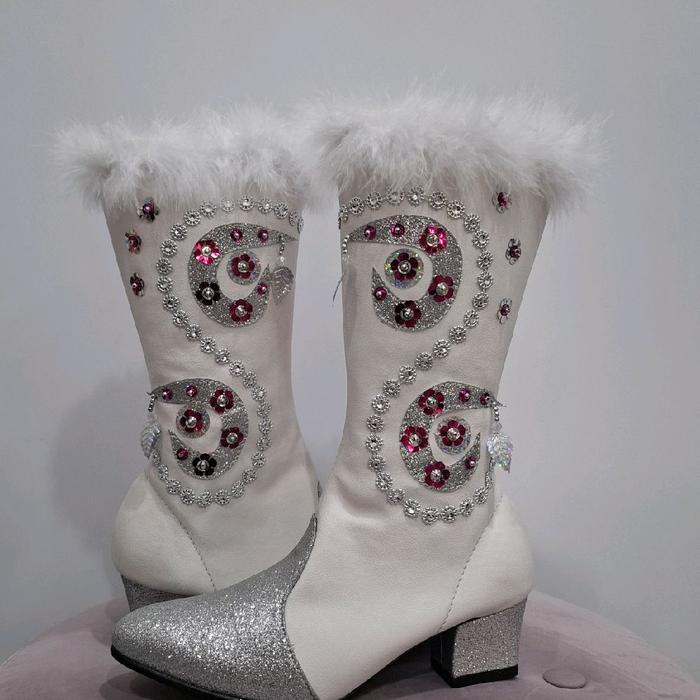 Sepatu Mayoret Putih Silver SS/Sepatu Mayoret Drumban/Sepatu Mayoret Putih Silver/Sepatu Mayoret