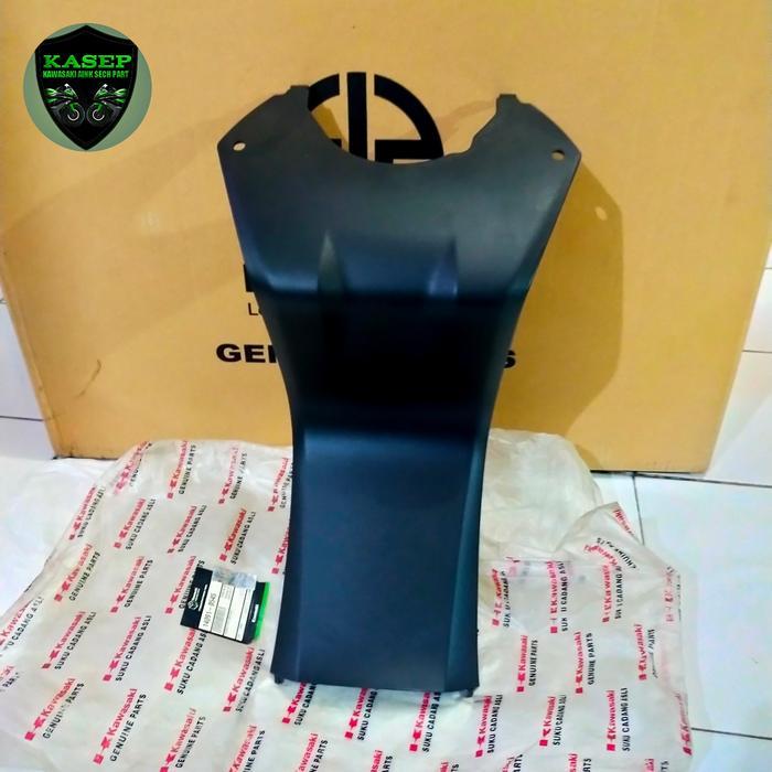 Cover Tengah Zx130