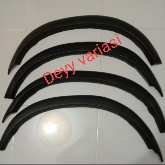 Over Fender Mobil Avanza Xenia 2004-2011