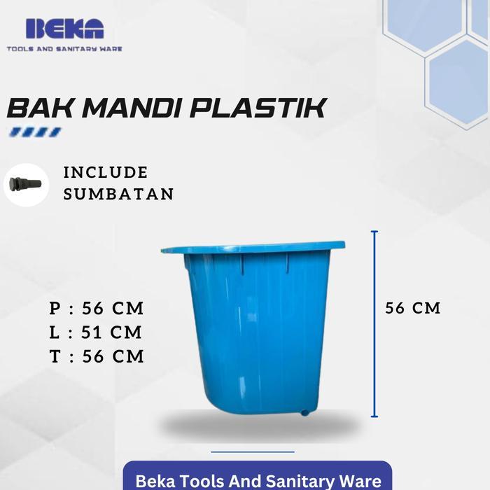 bak mandi plastik dengan kotak sabun warna biru , hijau , merah