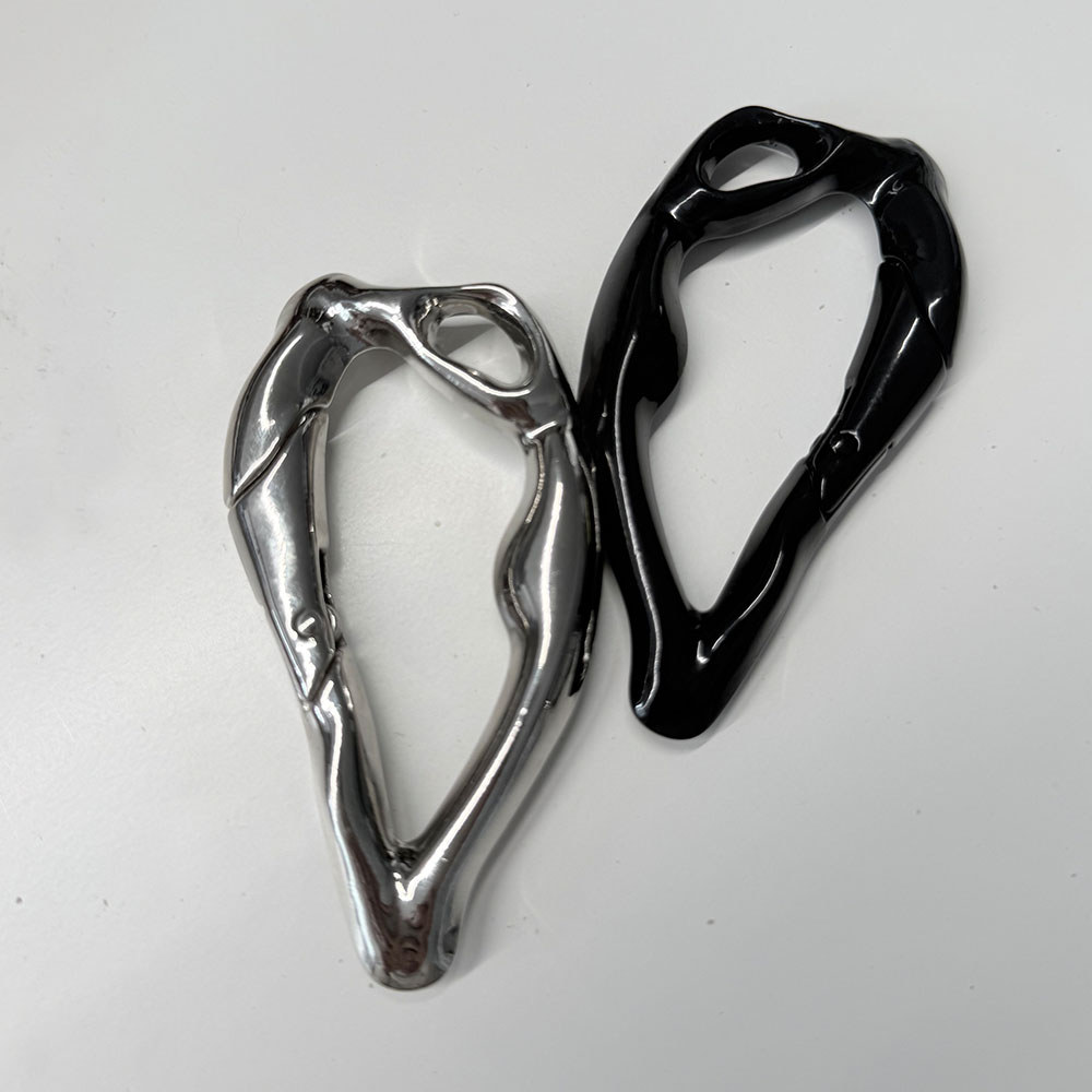 Y2K Punk irregular trinkets Keychain Oval Essential Icon Carabiner Shaped Mountaineering Car KeyRing