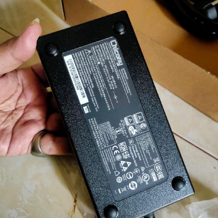 DES-25 adaptor charger laptop aftershock v350 230watt