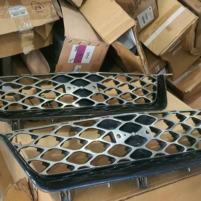 Grille Grill Nissan Xtrail T30 Original