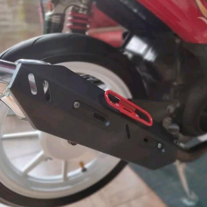 Tameng/Cover/Pengaman Knalpot Matic Bahan Besi Pcx,Vario,Beat,Mio,Nmax