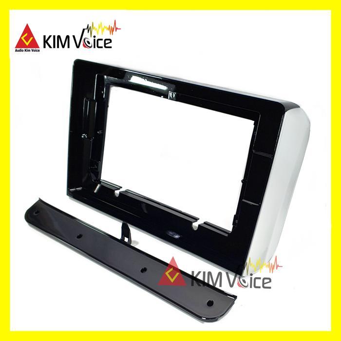 Frame Headunit Android10 Inch For Expander/New Livina + Soket Pnp