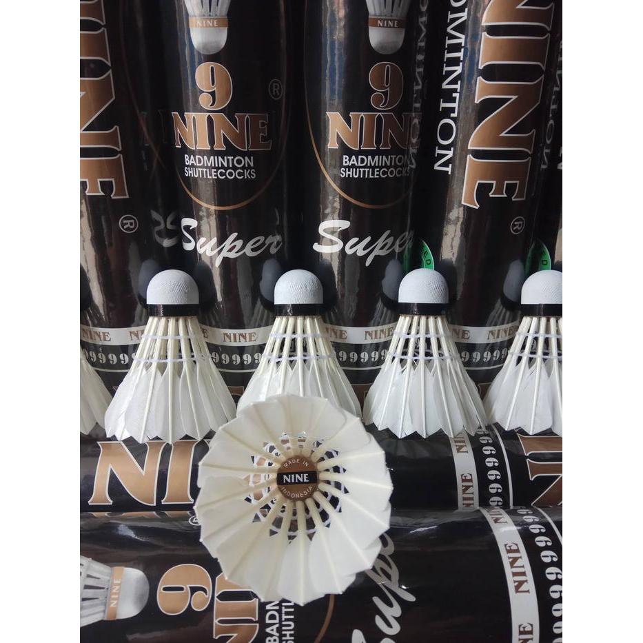 Shuttlecock Nine Hitam Badminton Bulu