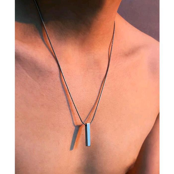 KALUNG BULAT LIONTIN BALOK TITANIUM PRIA