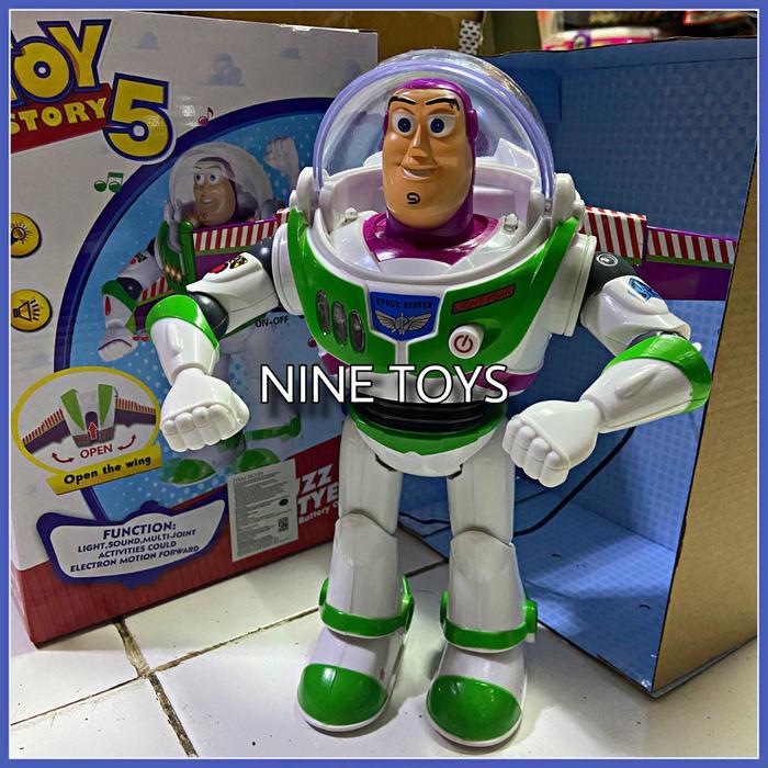 Super FREE BATERAI ROBOT BUZZ LIGHTYEAR TOY STORY ROBOT ASTRONOT BUZZ BERSAYAP