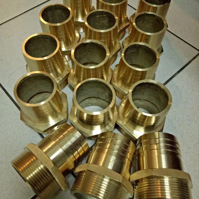 Nepel Selang 1 inch kuningan