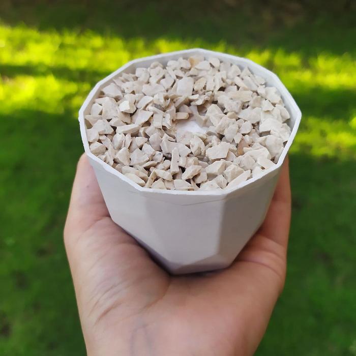 Pot Batu Plastik - Pot Bulat dengan Batu - Pot Bunga Hias Pot Sukulen