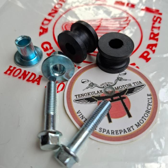 KARET BUNTUT RANGKA DI SPAKBOR BELAKANG IMITASI CG CG125 CG110 GL100