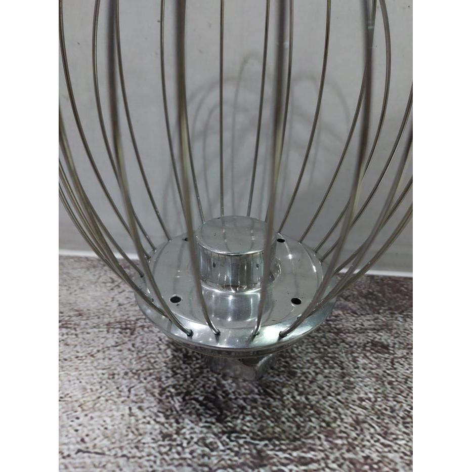 SM 101- Sinmag Whisker Whipping Ball