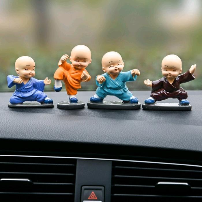PAJANGAN Shaolin Pajangan Dashboard Mobil Biksu Shaolin Biksu Kungfu Warna Pajangan Biksu Shaolin