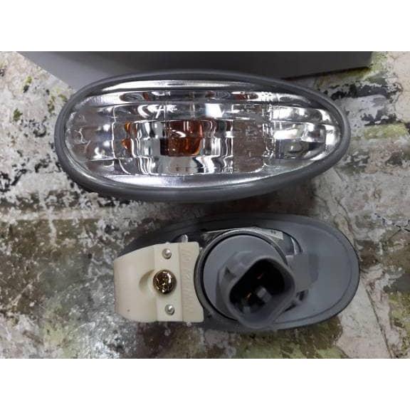 Lampu Sen Spakbor Fender Mitsubishi Galant Lancer Kuda newss