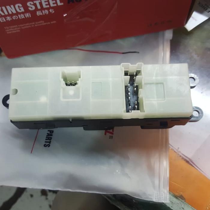 Switch Power Window Livina Grand