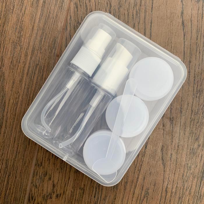 Botol Kosong Set Free Case / Travel Bottle Set 5pcs / Wadah Isi Ulang Sabun Shampoo Lotion