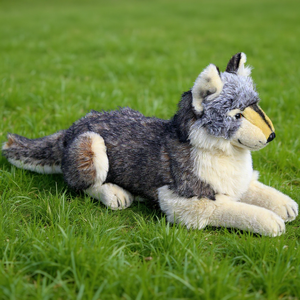 Ultra-realistic wolf plush toy, simulated animal doll, soft pillow, children's and adult gifts, home