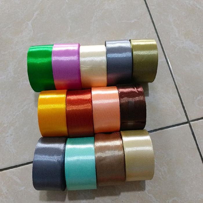 pita satin 4cm per 1 roll