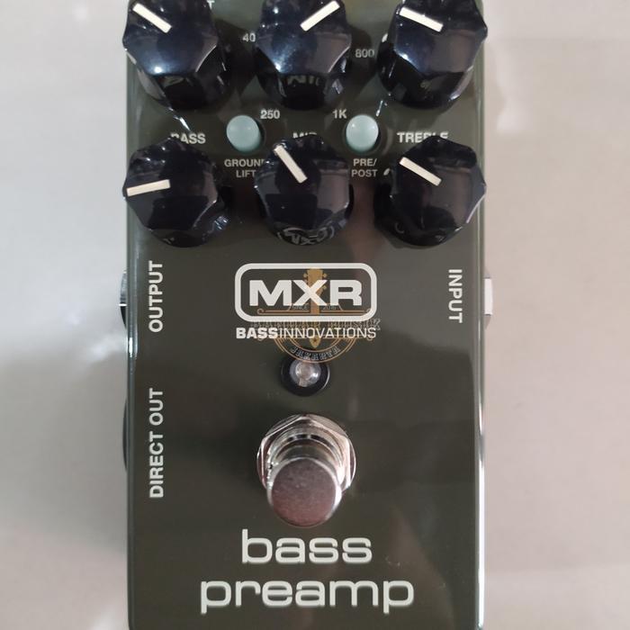 MXR M81 Bass Preamp Guitar Effects Pedal