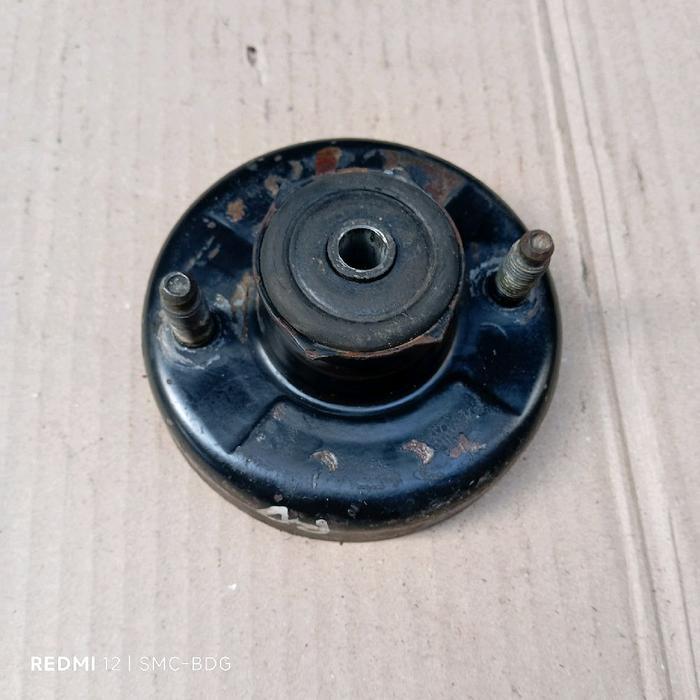 karet tatakan support shock breaker per bagian depan honda crv CR-V gen 1 copotan