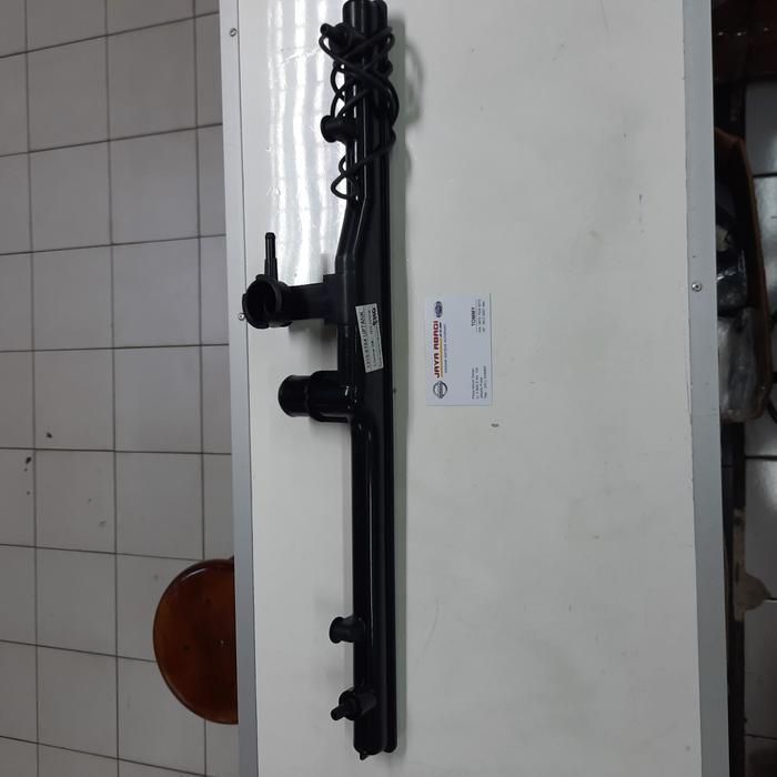 Upper tank radiator/ plastik atas radiator Grand livina=Livina=Juke.